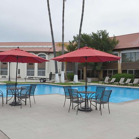 Days Inn By Wyndham Piedras Negras Eksteriør billede