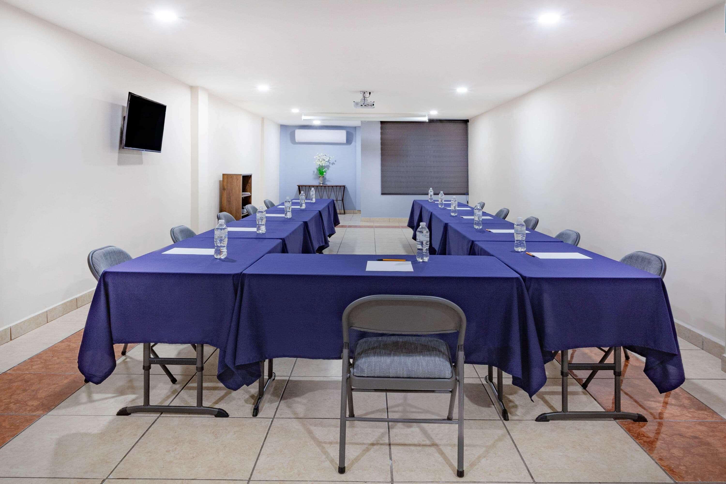 Days Inn By Wyndham Piedras Negras Eksteriør billede