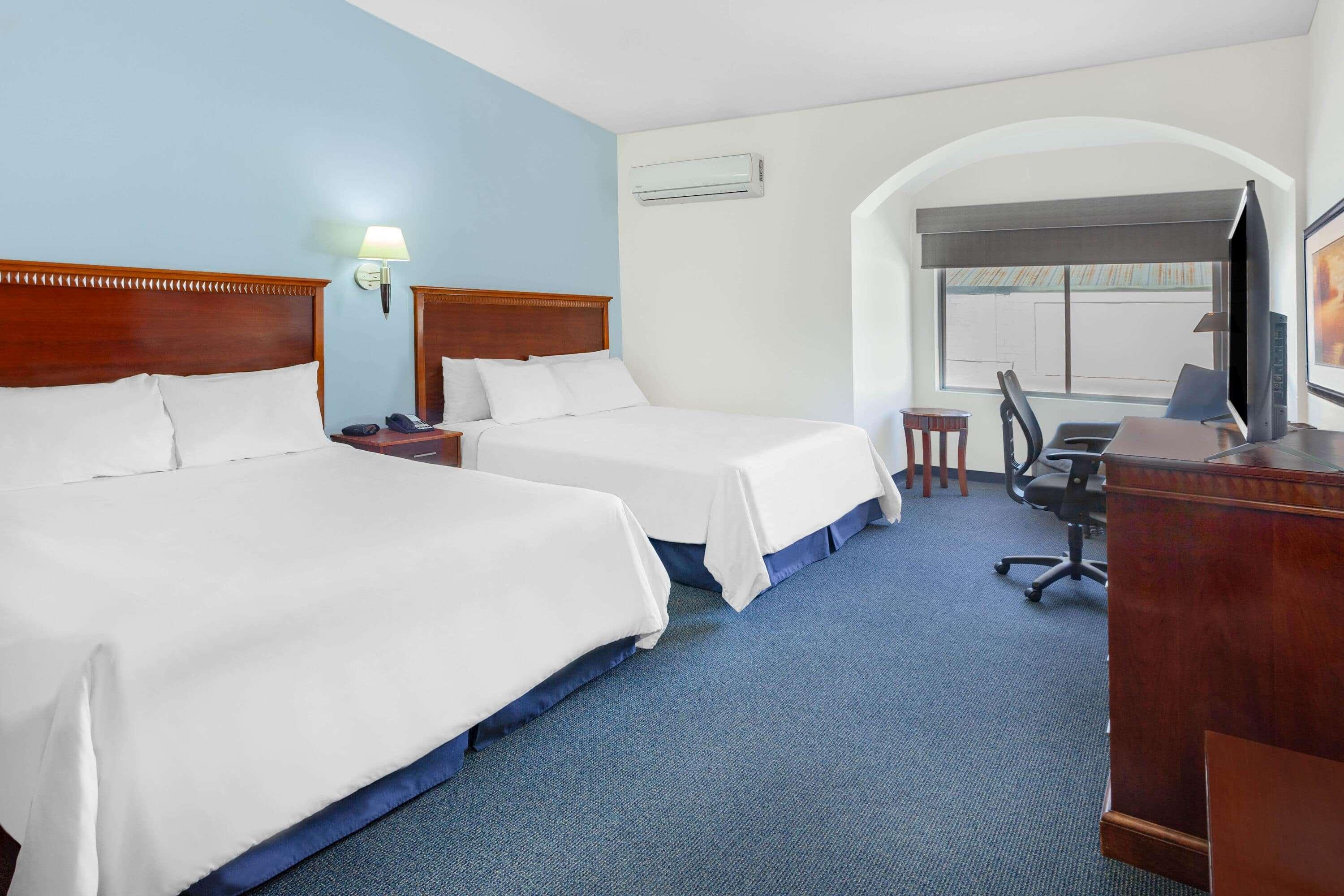 Days Inn By Wyndham Piedras Negras Eksteriør billede