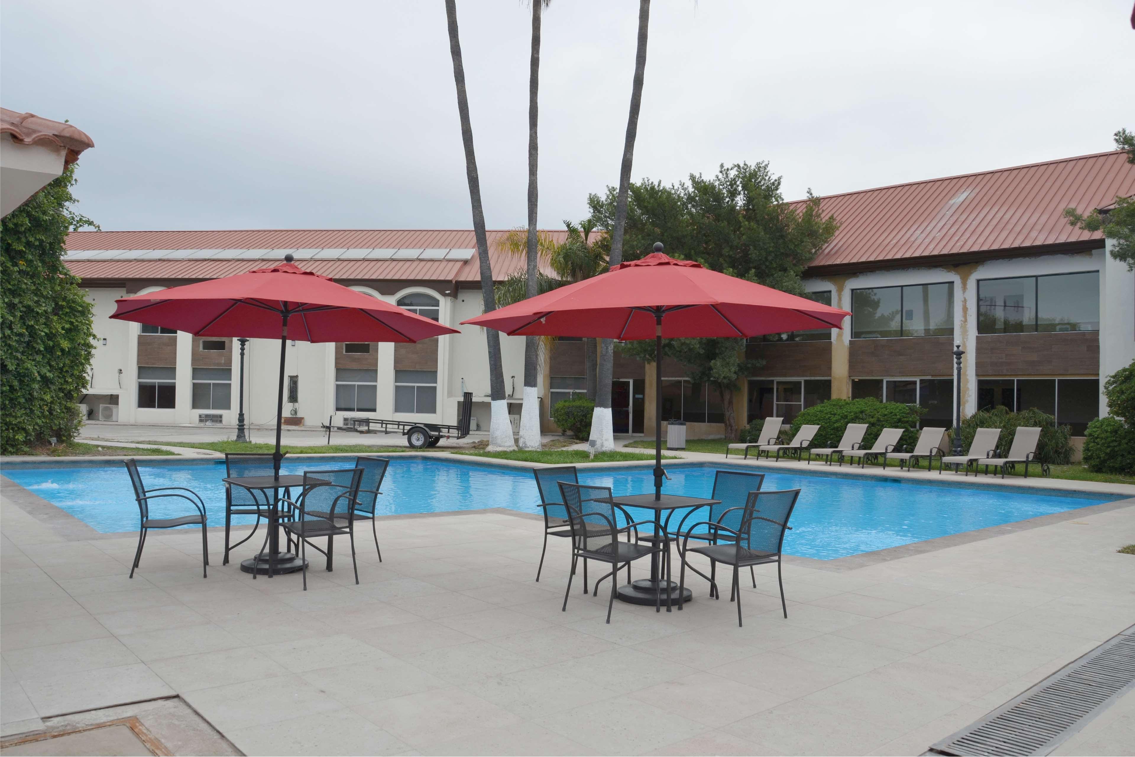 Days Inn By Wyndham Piedras Negras Eksteriør billede
