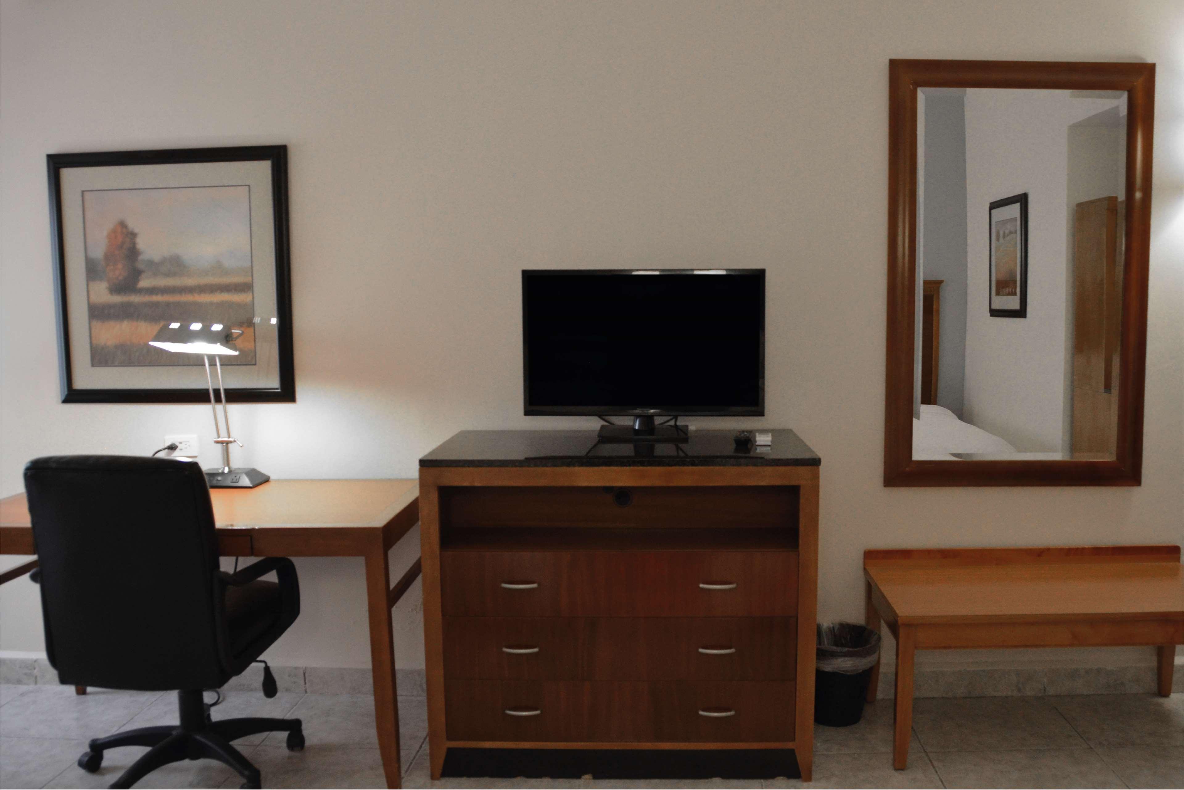 Days Inn By Wyndham Piedras Negras Eksteriør billede